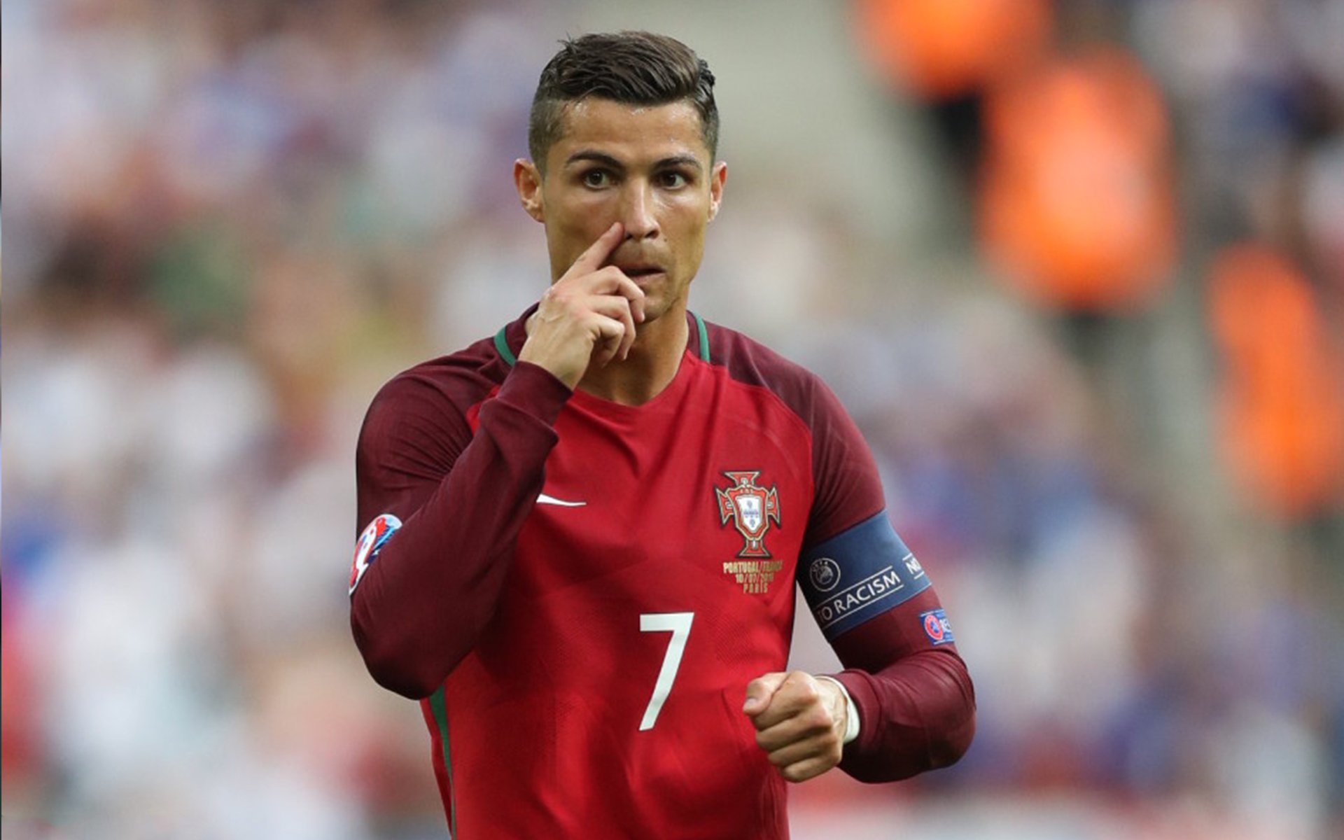 王宗源赛后感谢团队支持，王宗源夺冠